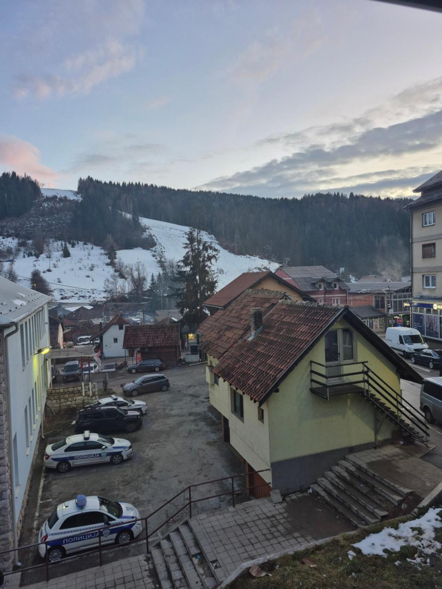 Caffe Pizzeria I Apartmani Bona Fides Nm Nova Varoš Buitenkant foto